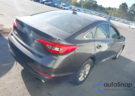 2015 Hyundai Sonata Se z USA, uszkodzony, nr VIN 5NPE24AF7FH237008